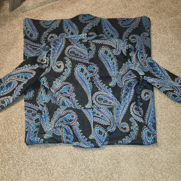 Blue Long Sleeve Wrap Gown with Mandarin Collar - Picture 8 of 9